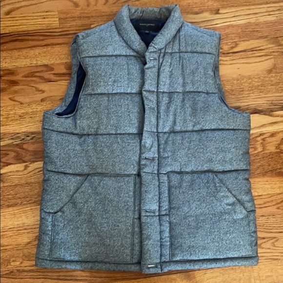 Banana Republic Other - Banana Republic puffer vest